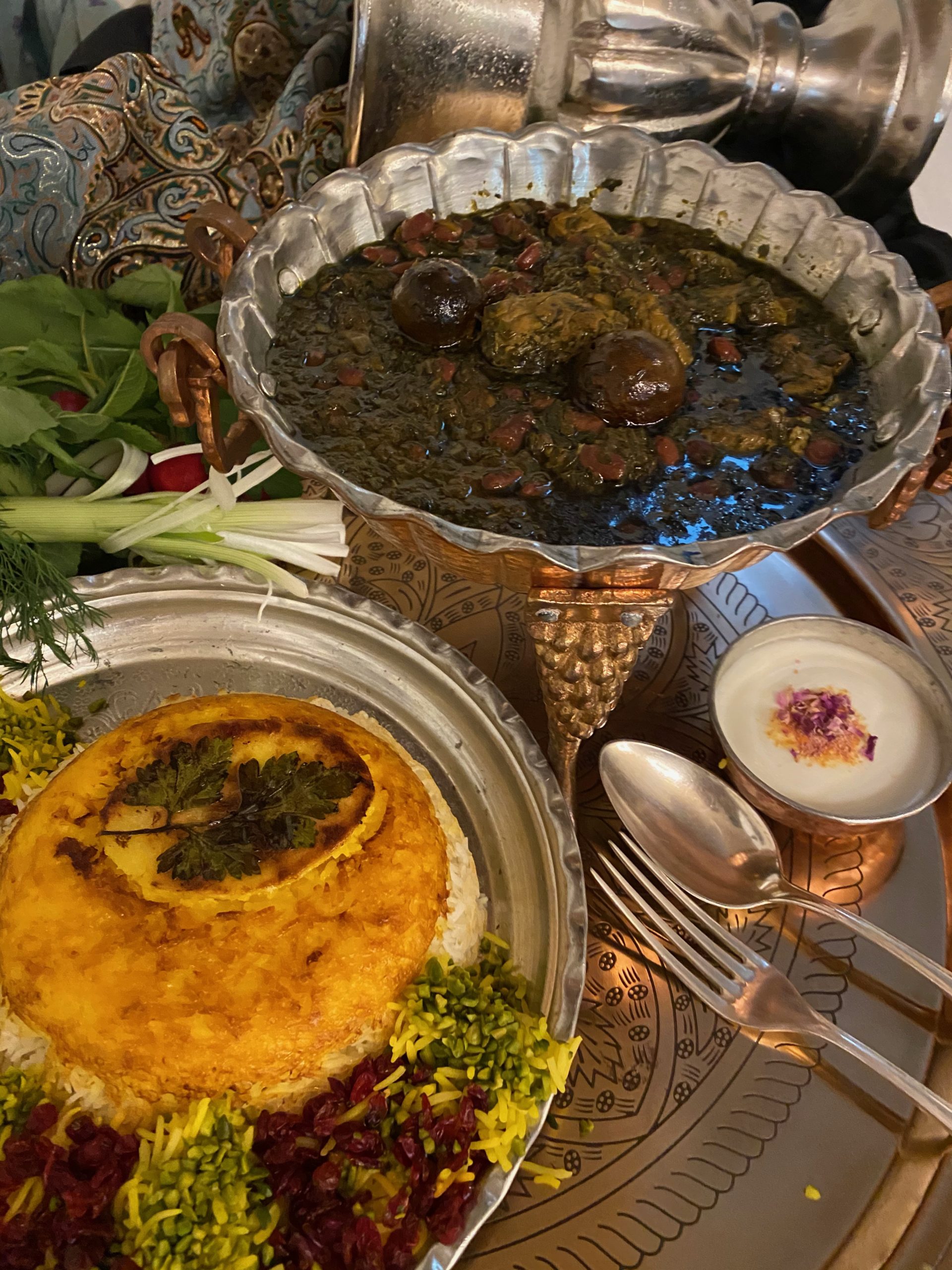 Khoresh Ghormeh Sabzi / Persischer Kräutereintopf mit Kidneybohnen